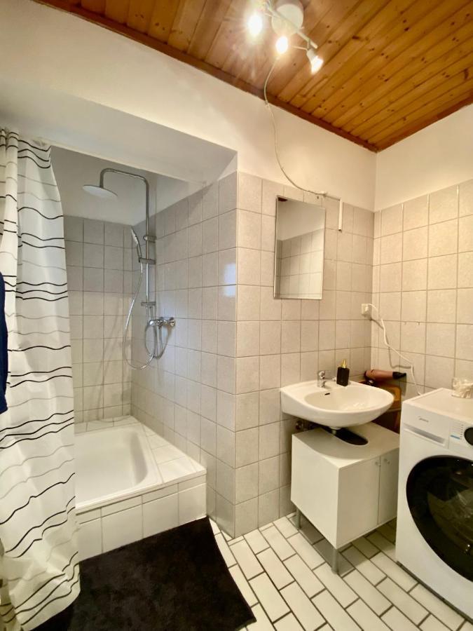 Cil Apt - Gemuetliche Wohnung Am Philosophenweg Mit Smart Tv In Zentraler & Ruhiger Lage Kassel Dış mekan fotoğraf